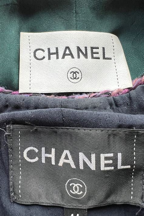 authenticate chanel clothing.